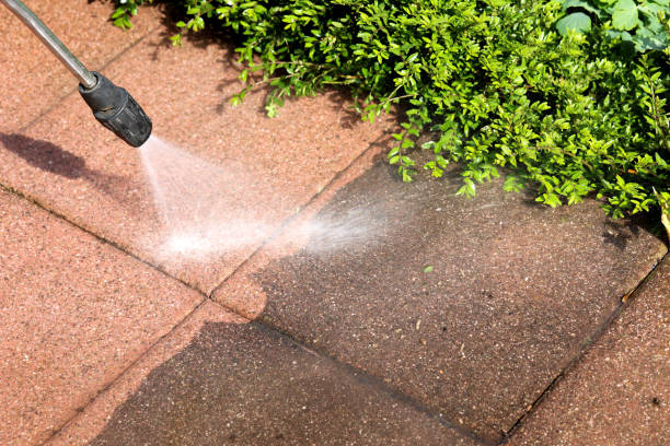 Why Choose Our Certified Pressure Washing Experts for Your Project Needs in Coon Rapids, IA?